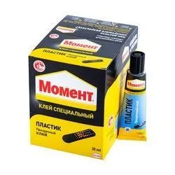 КЛЕЙ МОМЕНТ ПЛАСТИК  30 МЛ В ШОУ-БОКСЕ (10/120) ХЕНКЕЛЬ
